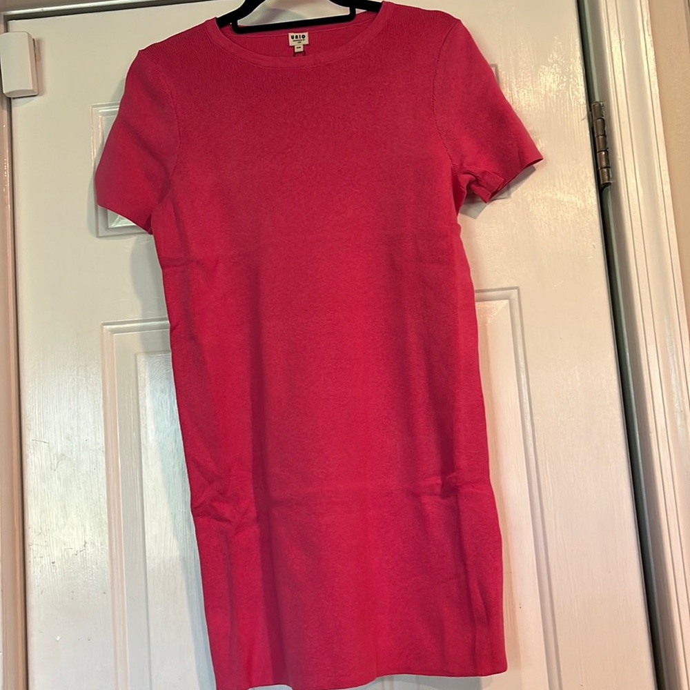 Short sleeve lightweight sweater dress NWT